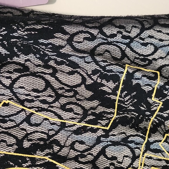 Women's Desi Girl Sequins/Lace Top Size M - Picture 4 of 7